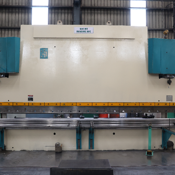 HORIZONTAL BORING M/c